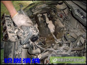 【積碳的清除發動機進氣系統及缸內清洗】圖2