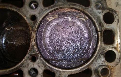 【拉高轉速清除積碳有效嗎？可以空擋轟油嗎？】圖4