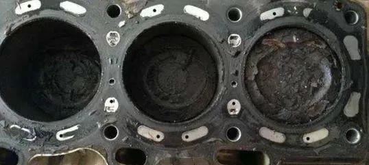 汽車發(fā)動機積碳多的影響有哪些