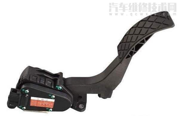 電子油門沒有保險絲。但是電子油門有保護系統(tǒng)